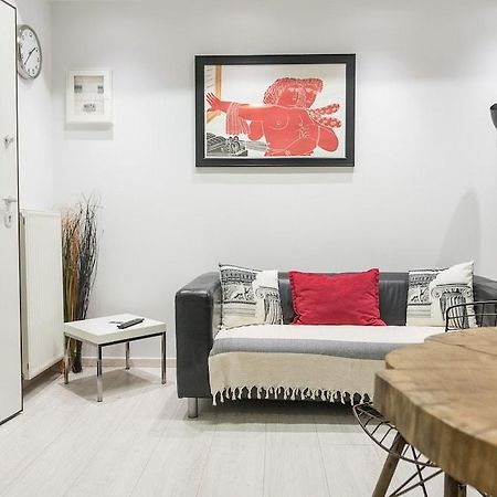 Acropolis Cozy Studio By Livin Urbban Athens Exterior photo