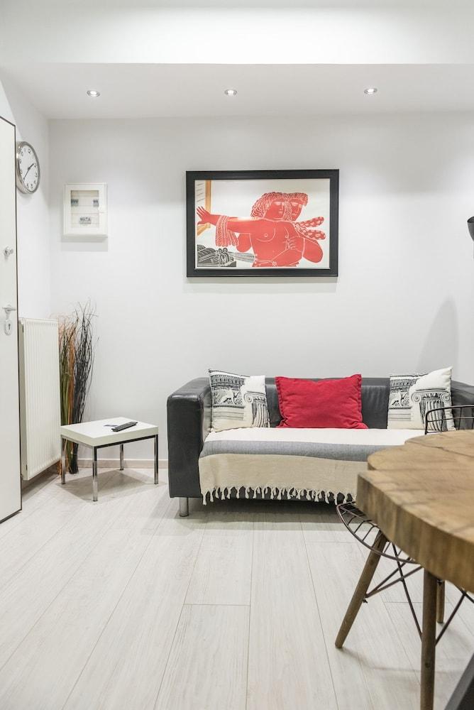 Acropolis Cozy Studio By Livin Urbban Athens Exterior photo