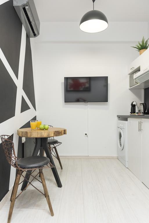 Acropolis Cozy Studio By Livin Urbban Athens Exterior photo